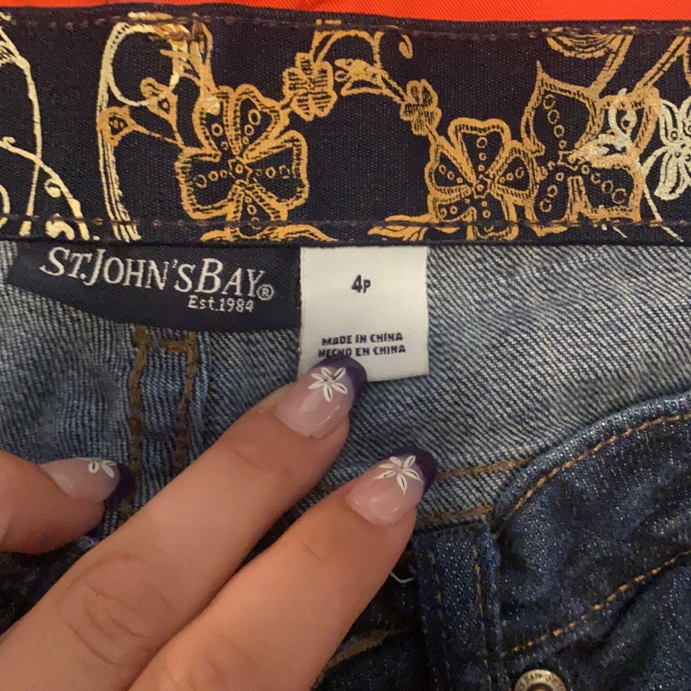 Size 4 bottoms bundle - Picture 4 of 10